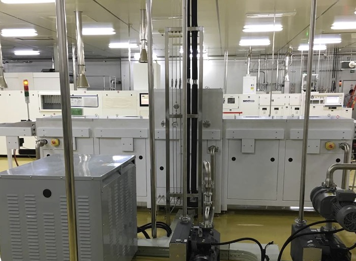 image of laboratory equipment (for a university)
